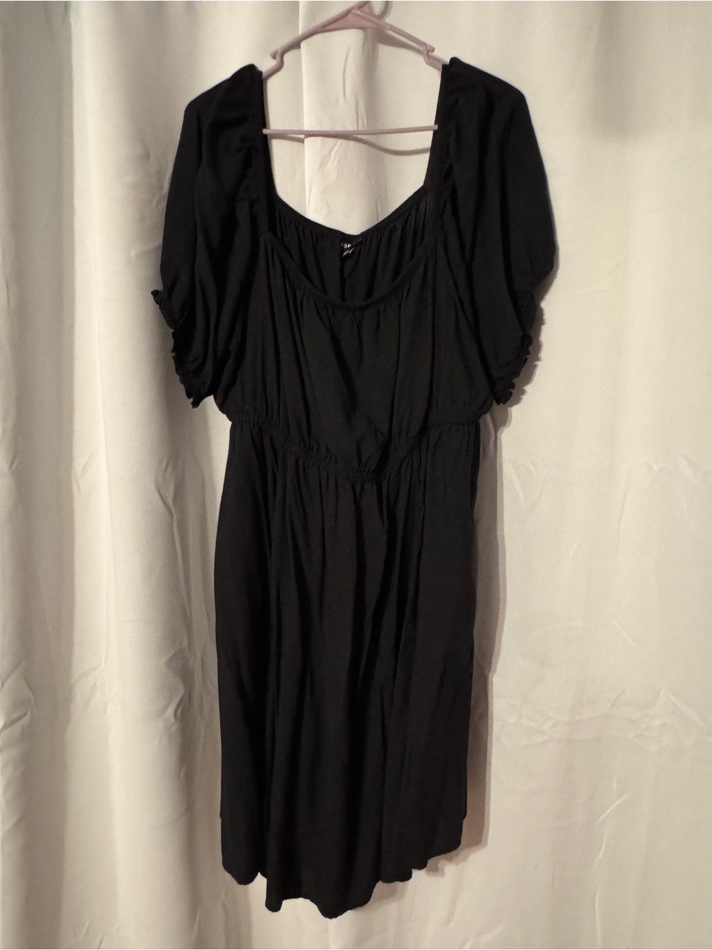 Torrid size 1 Black Puff-Sleeve Women’s Dress